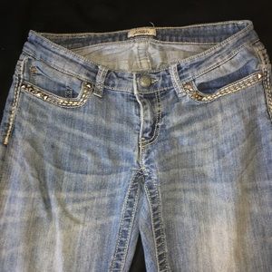 Cute day trip skinny jeans 👖